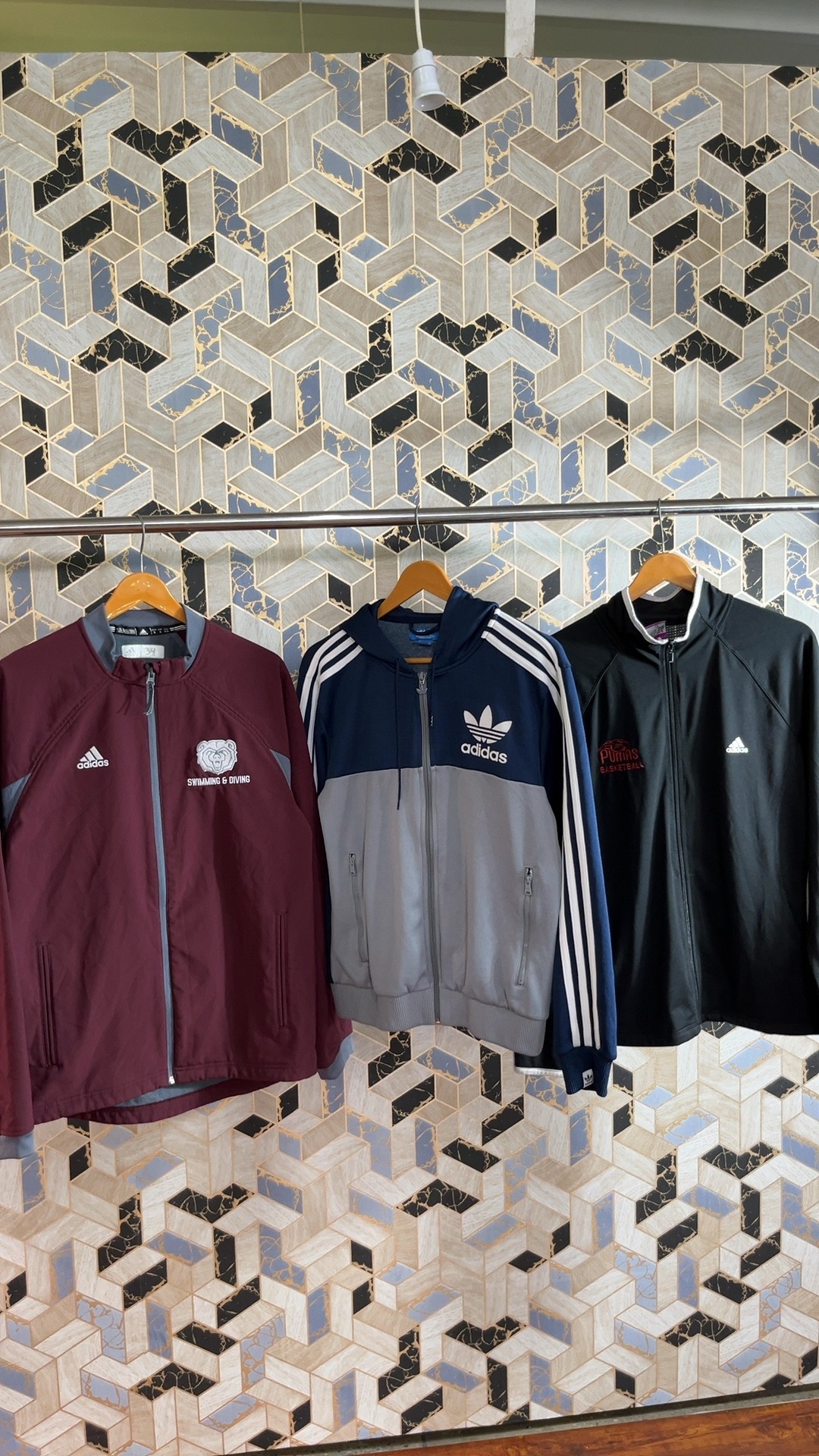 av-2496 adidas hoodies