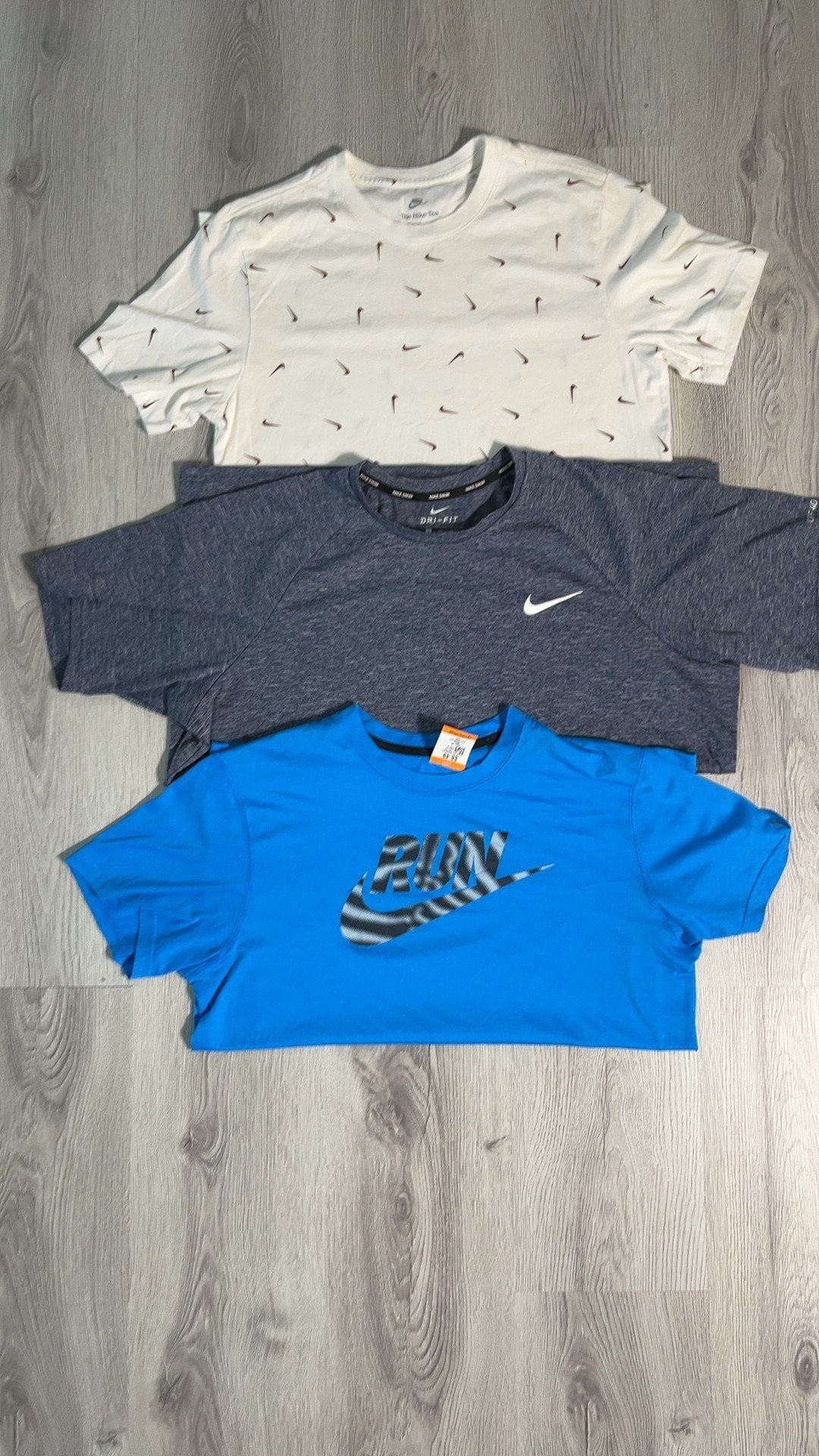 av-2508 nike t-shirt