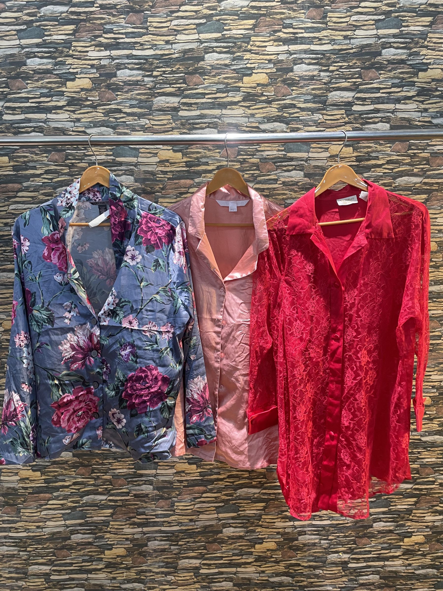 av-2248 victoria's secret  blouse | night blouse |..