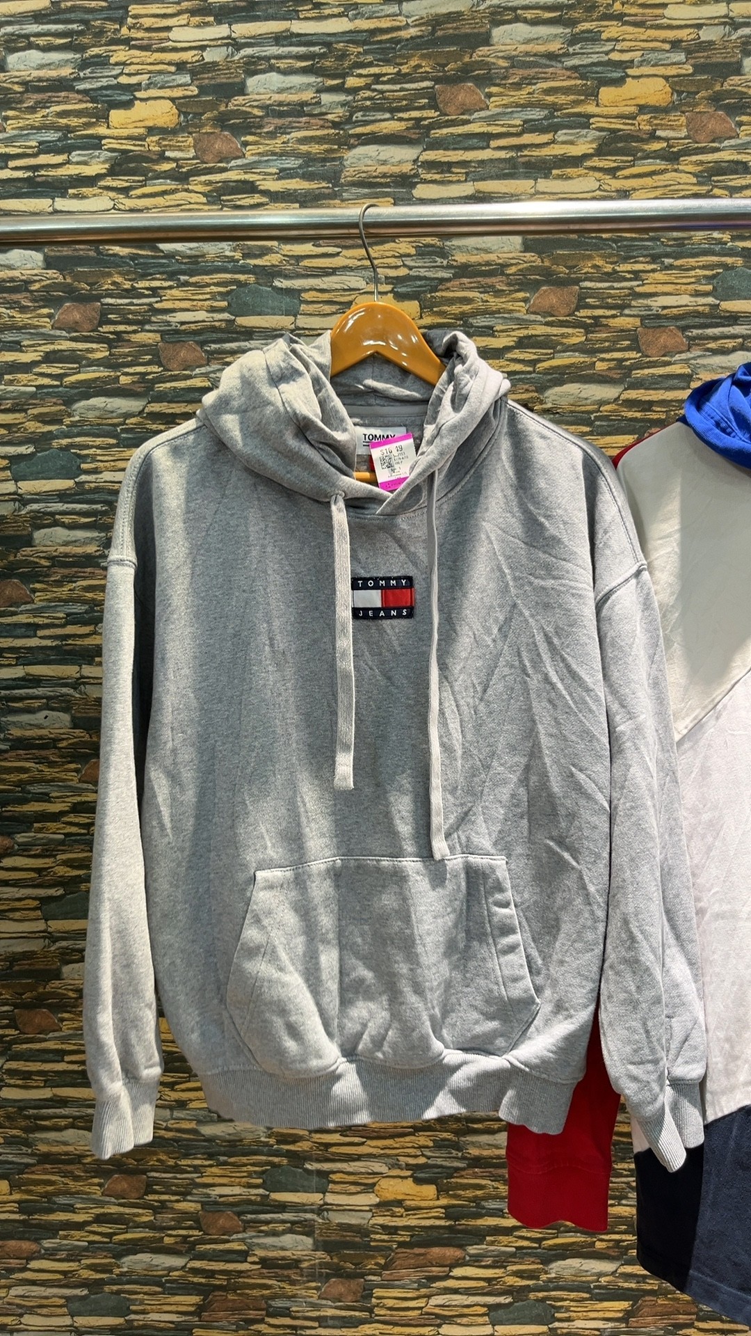 av-2754 tommy hilfiger hoodies