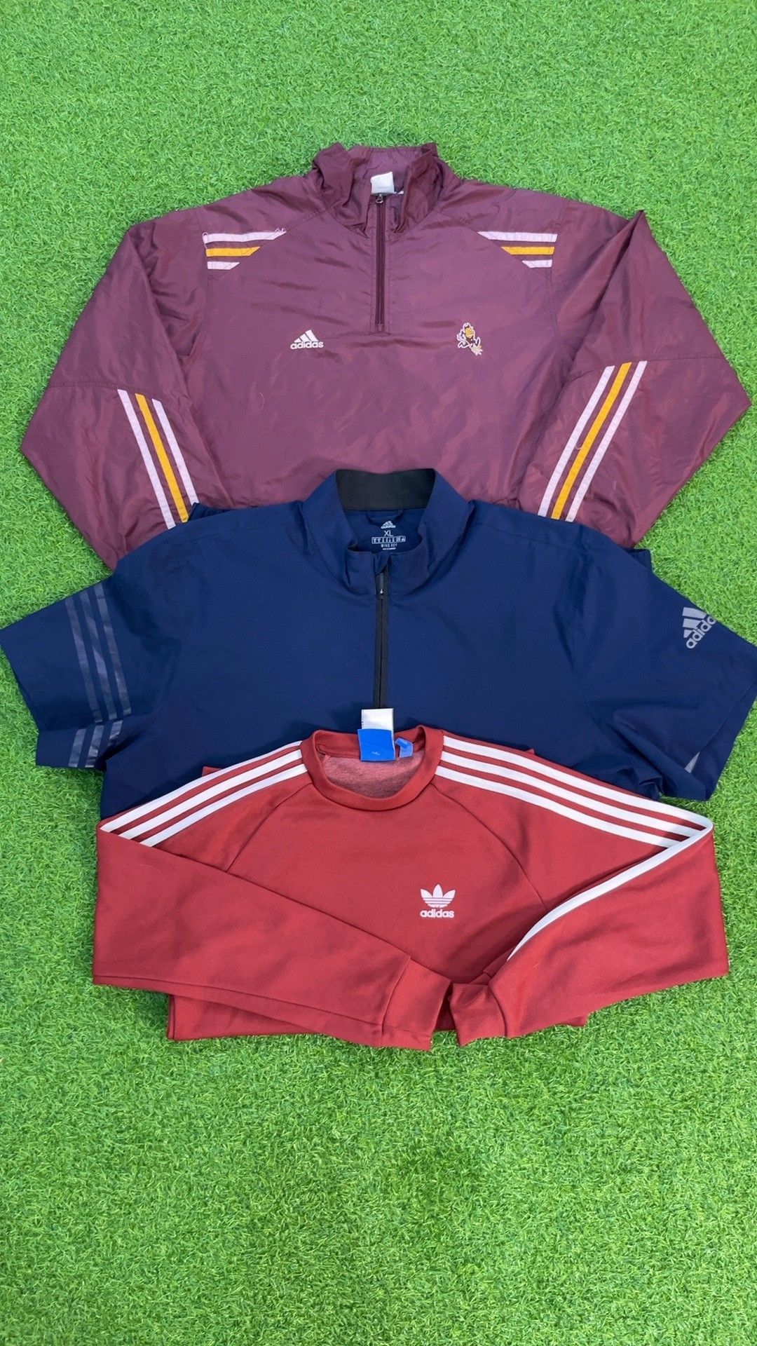 av-2751 adidas sweatshirts