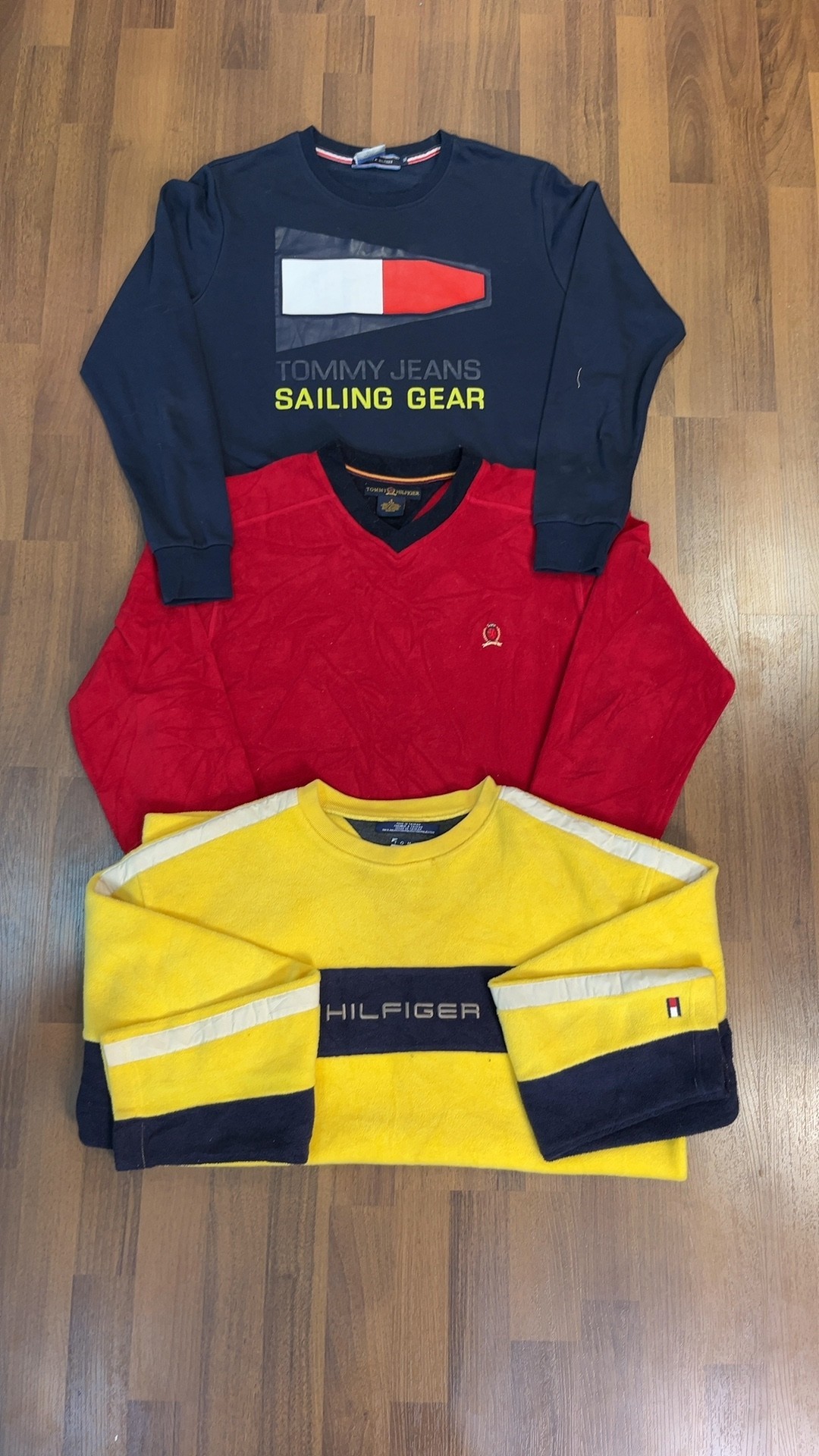 av-2750 tommy hilfiger sweatshirt