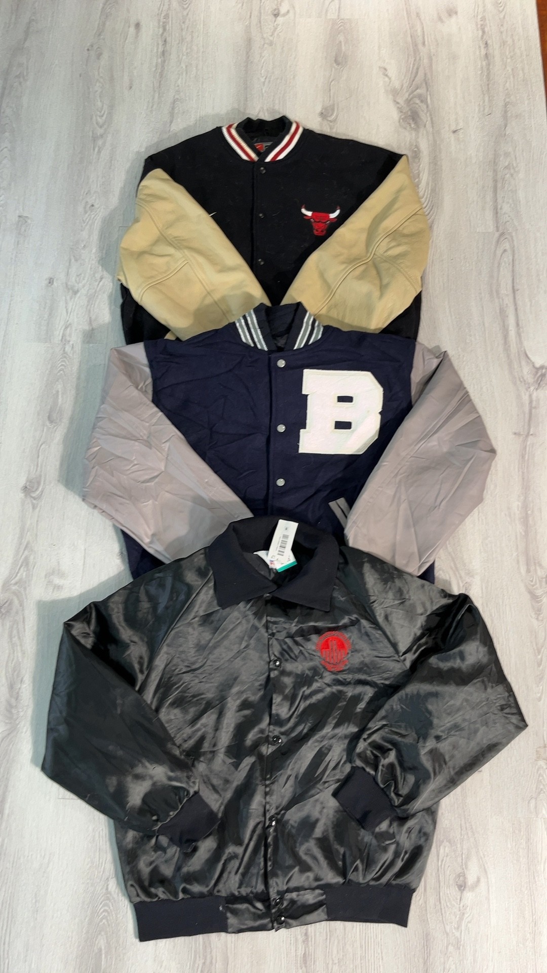 avg-0786 college jackets