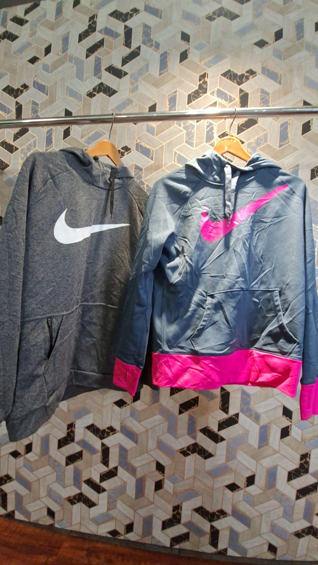 av-2845 nike hoodie