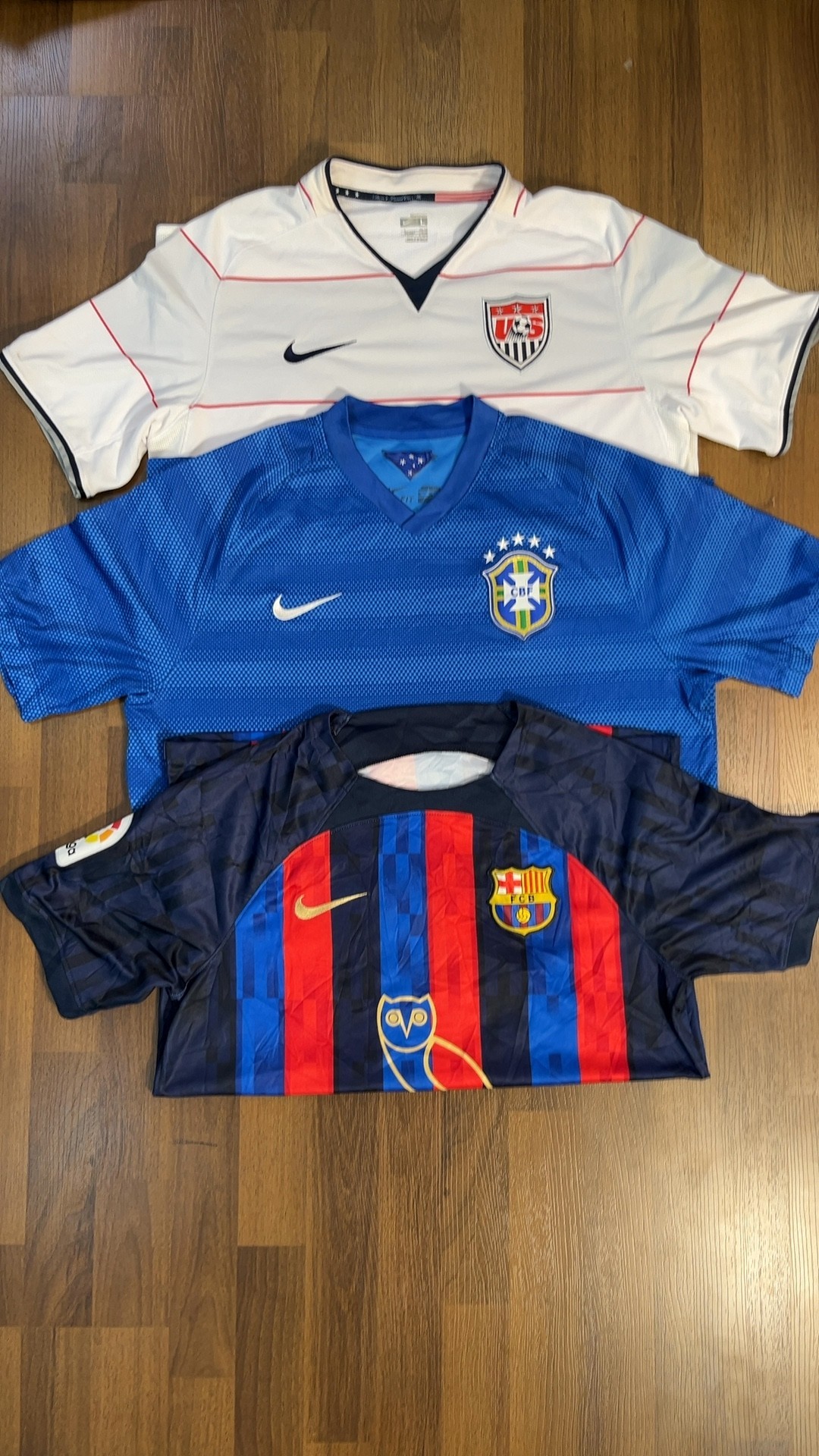 av-2641 nike t-shirt
