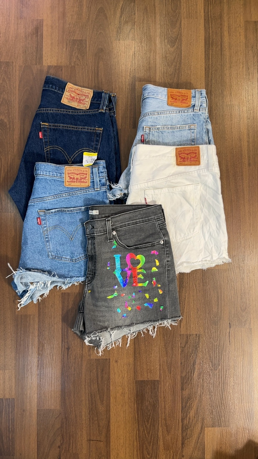 av-2659 levi's shorts
