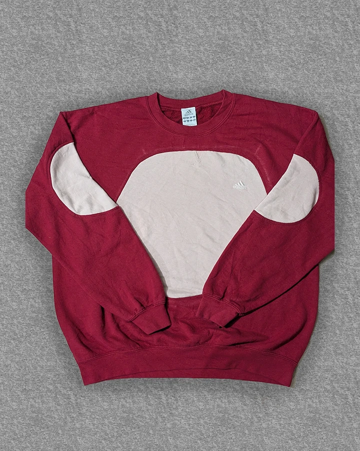 upcycled autentic adidas sweatshirt