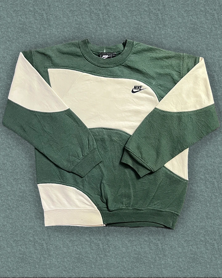 upcycled autentic nike sweatshirt